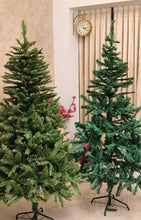 Load image into Gallery viewer, Premium Evergreen Traditional Spruce Christmas Tree - 5 Feet Combo - With Lights and Decor
