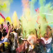 Load image into Gallery viewer, Colored Smoke Bombs For Photography - Pack of 5
